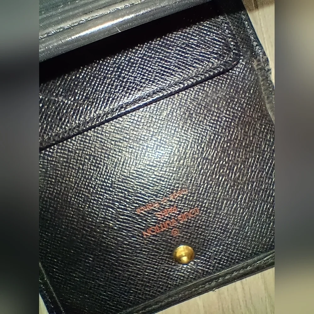 LOUIS VUITTON Epi Leather BLACK Buttoned Trifold Wallet